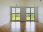 Stilvolle 2-Zimmerwohnung – modern, hell und großzügig - Wohnzimmer