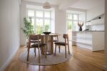 Exclusive. Spacious. One of a Kind. – 5-Room Maisonette with Balcony & Terraces - Küche