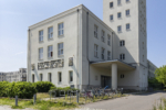 Große 4-Zimmerwohnung mit Balkon und viel Tageslicht - Fassade