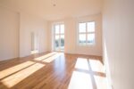 Spacious 4-room apartment with balcony and plenty of natural light - Wohnen und Essen