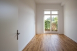 Charming two-room apartment in green Lichterfelde. - Schlafzimmer