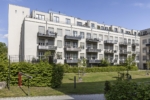Creative 2-Room Apartment with Exclusive Terrace – Commission-Free - Anlage