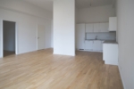 Creative 2-Room Apartment with Exclusive Terrace – Commission-Free - Wohnen /Essen
