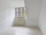 Provisionsfrei: Stadthaus mit viel Raum für Ihre Bedürfnisse - Zimmer