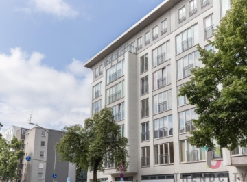 Attractive investment opportunity – Let maisonette apartment near Kurfürstendamm, 10625 Berlin, Maisonette