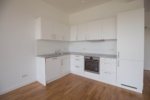 Spacious 2-Room Apartment with Bright Living Atmosphere - Einbauküche