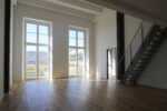 Modern living in a factory loft Melde dich an, um Antworten basierend auf gespeicherten Chats zu erhalten sowie Bilder Modern living in a factory loft - no commission - Wohnen