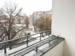 Pure city living: 2-room apartment on Kurfürstenstraße - Aussicht Balkon