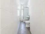 Great flat in nice area - Bad