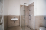 Wohlfühloase in Lichterfelde - 2 Zimmerwohnung mit Terrasse - Badezimmer