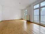 Quietly located family apartment with balcony in Prenzlauer Berg - Wohnzimmer