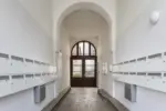 Quietly located family apartment with balcony in Prenzlauer Berg - Hauseingang