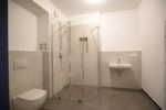 Gemütliche 2-Zimmer-Stadtwohnung - Badezimmer