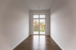 Commission-Free! Spacious, Bright 4-Bedroom Family Apartment - Zimmer 4