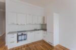 Commission-Free! Modern, Bright 3-Bedroom Apartment for Couples & Families - Küche